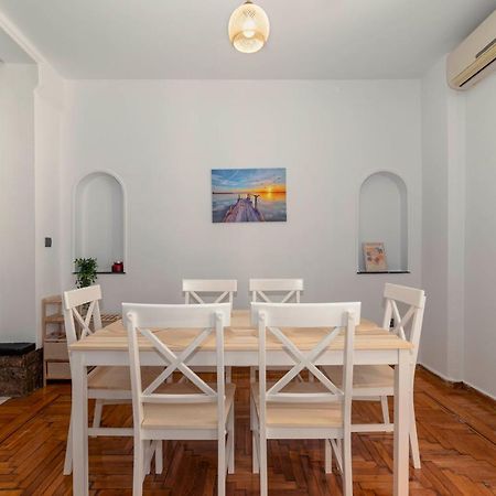 Spacious 2Bd Apartment Next To Athens Archeological Museum Ngoại thất bức ảnh