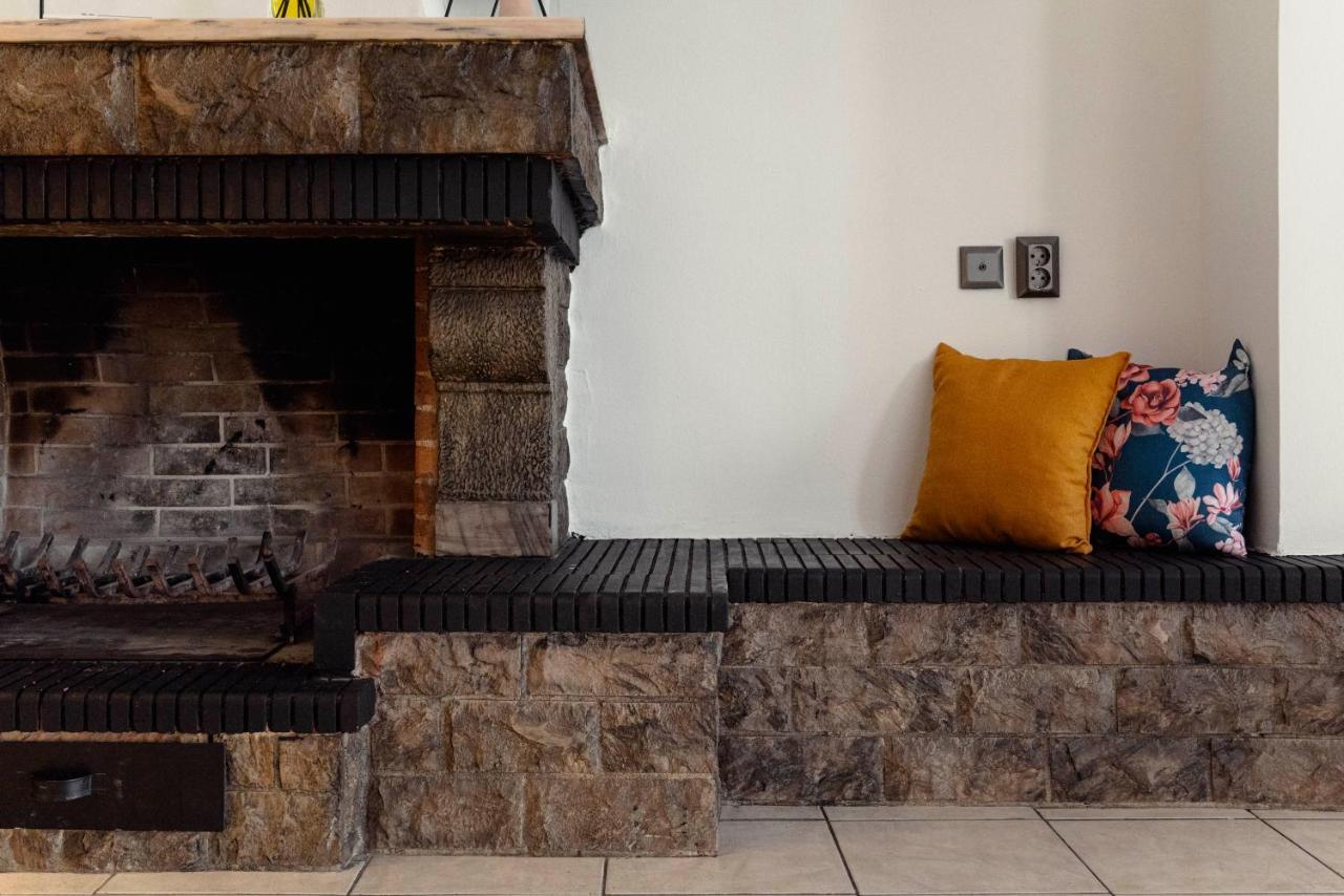 Spacious 2Bd Apartment Next To Athens Archeological Museum Ngoại thất bức ảnh