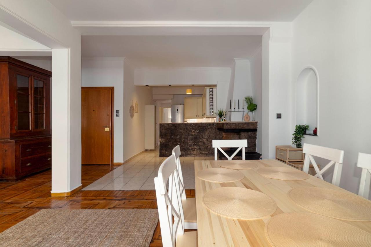 Spacious 2Bd Apartment Next To Athens Archeological Museum Ngoại thất bức ảnh